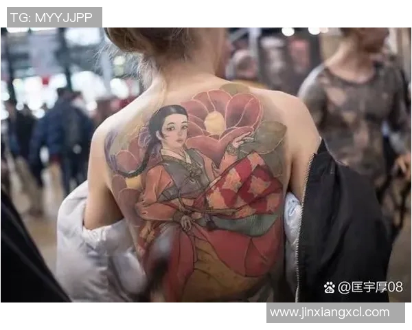 法国足球明星小腿纹身背后的故事与意义解析